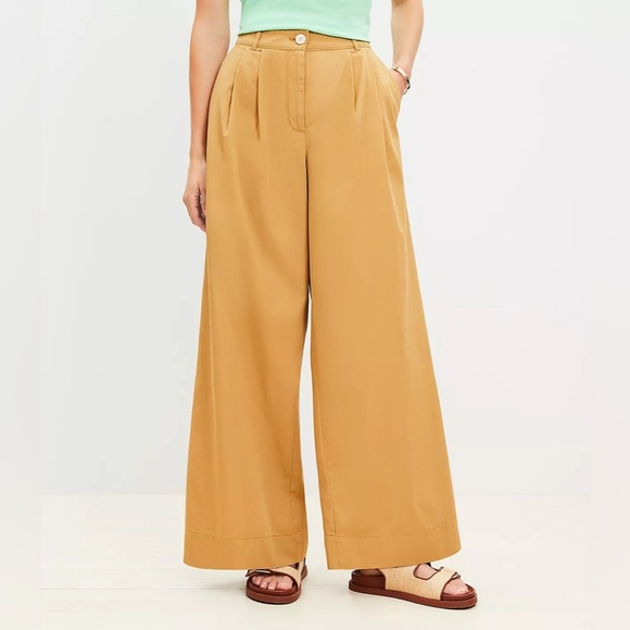 Loft Tan Wide Leg Side Button Flat Front Khaki Pants Cotton Casual Curvy Size 8 - Picture 1 of 10